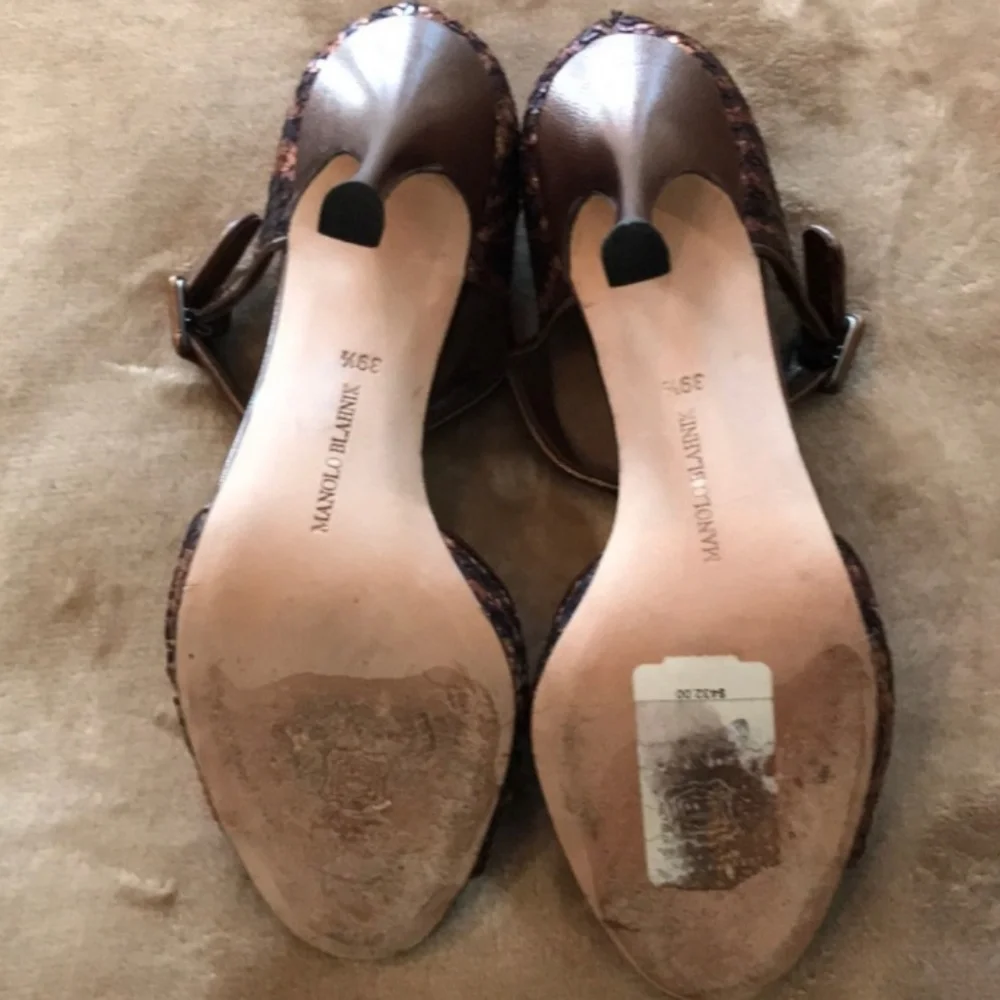 MANOLO BLAHNIK Bronze Sequin CALDO Mary Jane SANDALS SHOES Size 39.5 - Picture 5 of 6